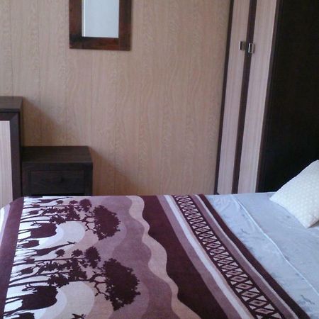 Madamme Curie Apartment ตอร์เรเวียคา ภายนอก รูปภาพ
